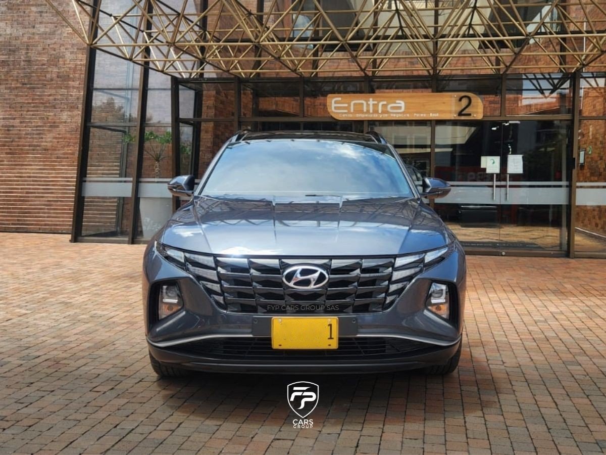 Hyundai Tucson Premium Modelo 2022 2.0 Gasolina 4x2 Caja Automática - Image 4
